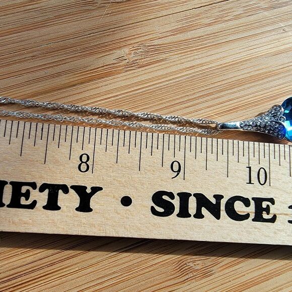 Swarovski Women's Silver and Blue Jewelry tear drop necklace - Picture 4 of 6